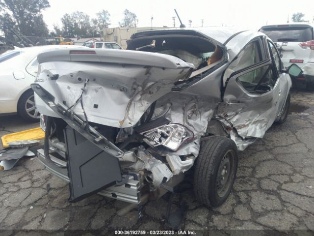 3N1CN7AP6JL883824 Nissan Versa Sedan Sv