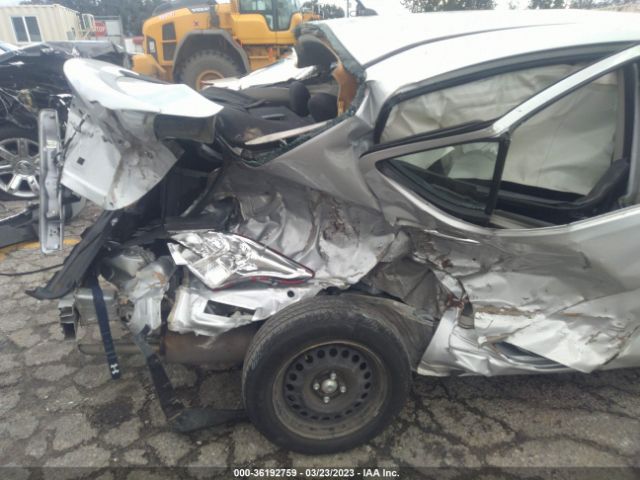 3N1CN7AP6JL883824 Nissan Versa Sedan Sv