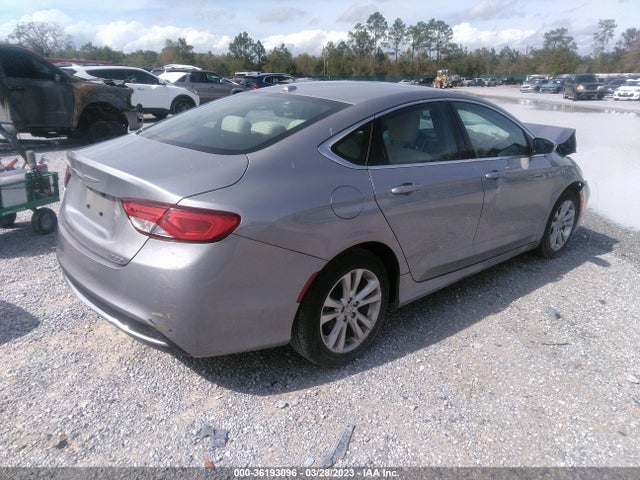 Chrysler 200 Limited 2015 1C3CCCAB0FN564446 Image 4