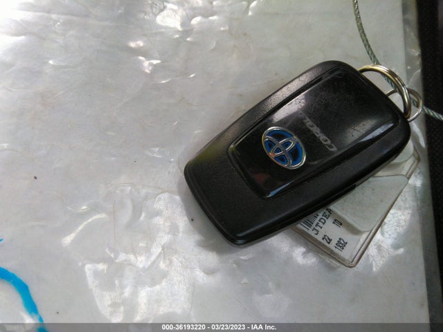 2022 TOYOTA COROLLA HYBRID LE VIN: JTDEAMDE1NJ035664