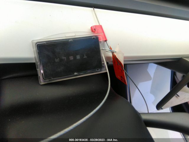 5YJYGDEE9LF053375 Tesla Model Y Long Range