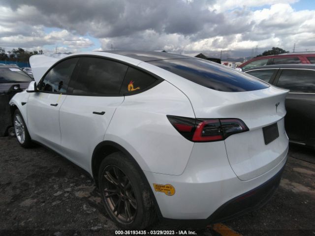 5YJYGDEE9LF053375 Tesla Model Y Long Range