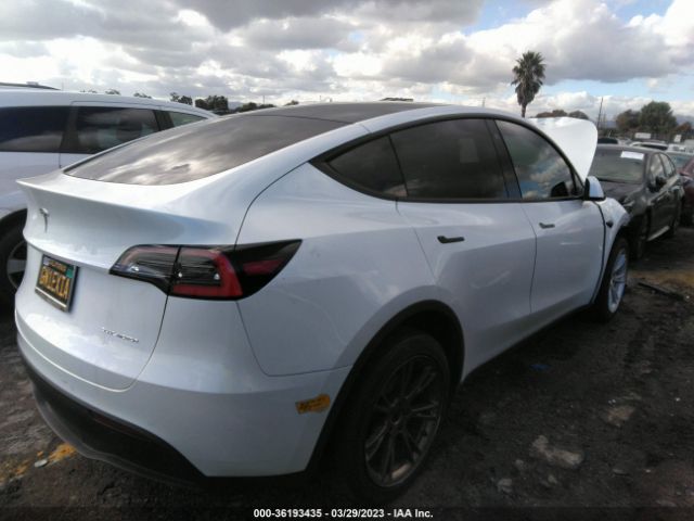 5YJYGDEE9LF053375 Tesla Model Y Long Range