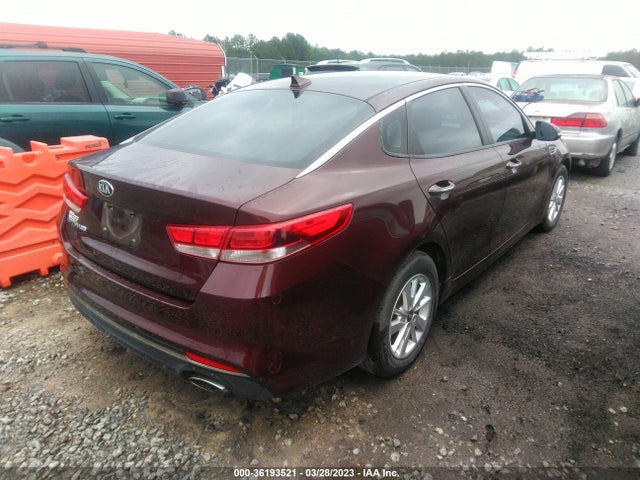 2018 Kia Optima, VIN: 5XXGT4L38JG201406