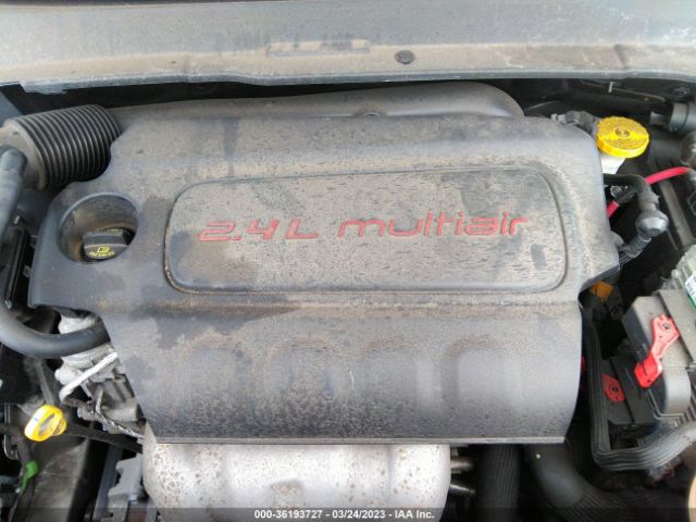 3C4NJCBB2JT193632 Jeep Compass Latitude