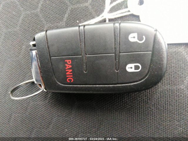 3C4NJCBB2JT193632 Jeep Compass Latitude