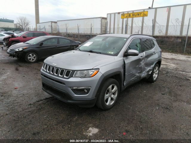 3C4NJCBB2JT193632 Jeep Compass Latitude