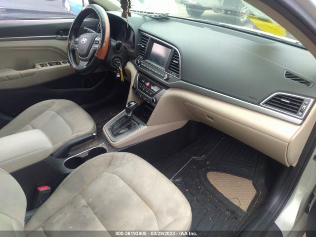 Hyundai ELANTRA SEL 2018 5NPD84LF5JH382015 Image 6