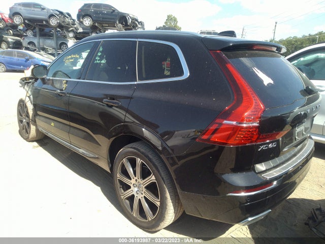 2020 Volvo XC60, VIN: YV4102DL3L1412185