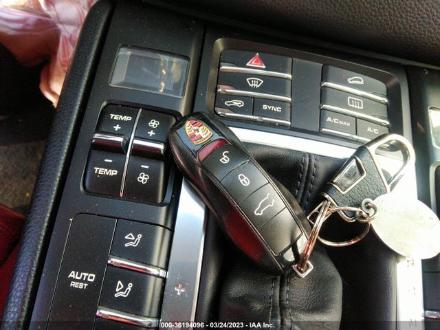 2016 PORSCHE MACAN WP1AF2A59GLB90834 Photo 10