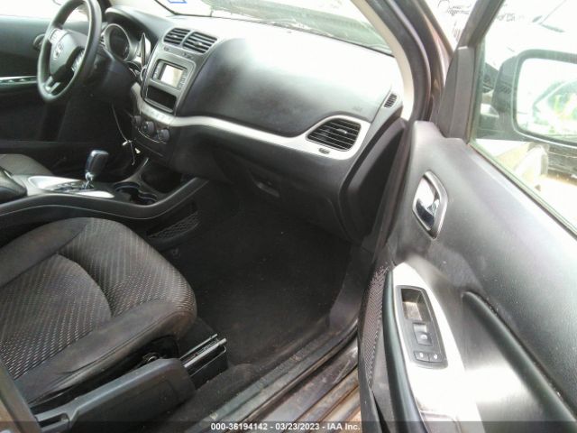 3C4PDDBG9FT526384 Dodge Journey Sxt
