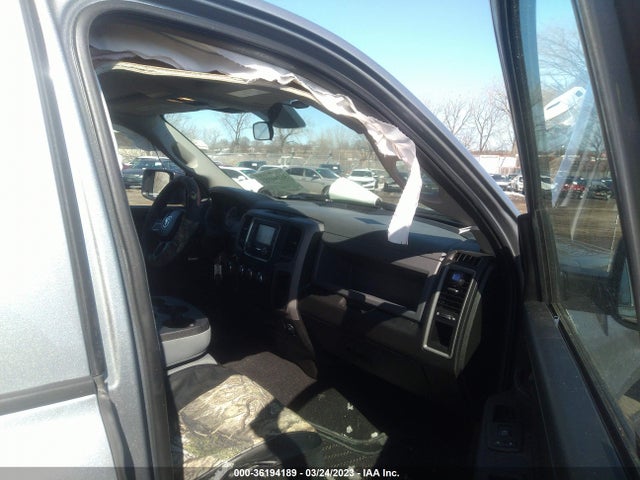 2019 RAM 1500 CLASSIC EXPRESS VIN: 3C6RR7KT4KG602919