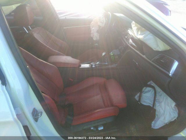 WBA8B9G55JNU99141 BMW 3 Series 330i