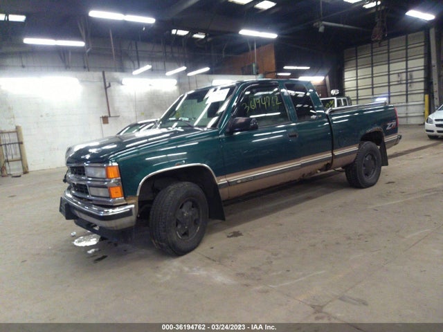 1998 CHEVROLET C/K 1500 VIN: 2GCEK19R8W1215355