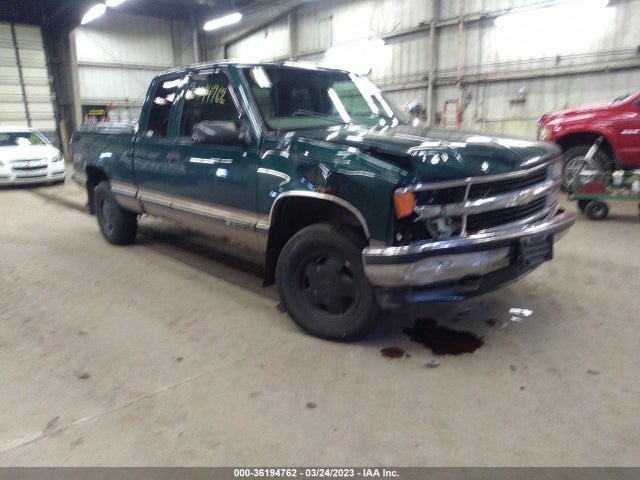 1998 CHEVROLET C/K 1500 VIN: 2GCEK19R8W1215355