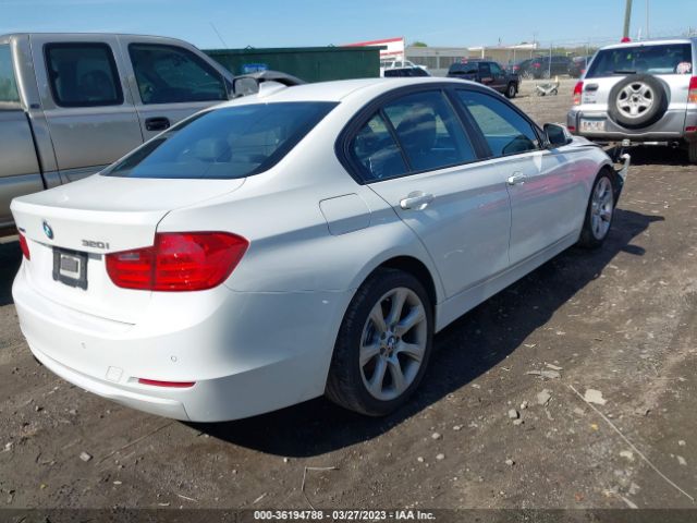WBA3C3C51EP662131 BMW 3 Series 320i Xdrive