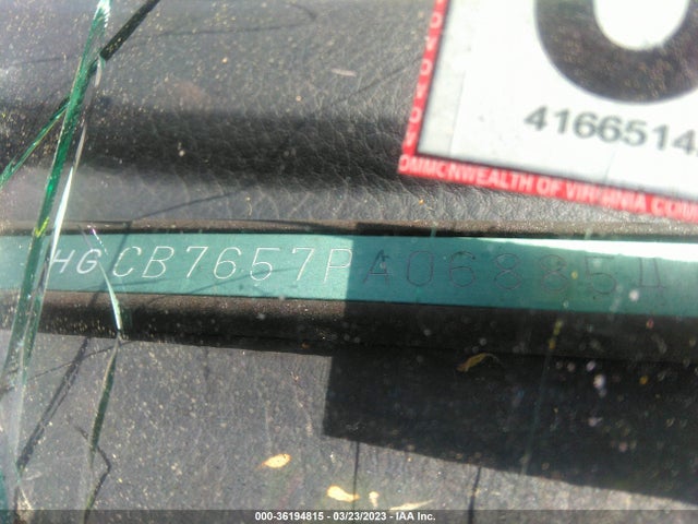 1993 HONDA ACCORD LX VIN: 1HGCB7657PA068854