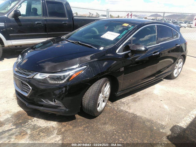 Chevrolet Cruze Premier 2017 3G1BF6SM8HS525167 Image 2