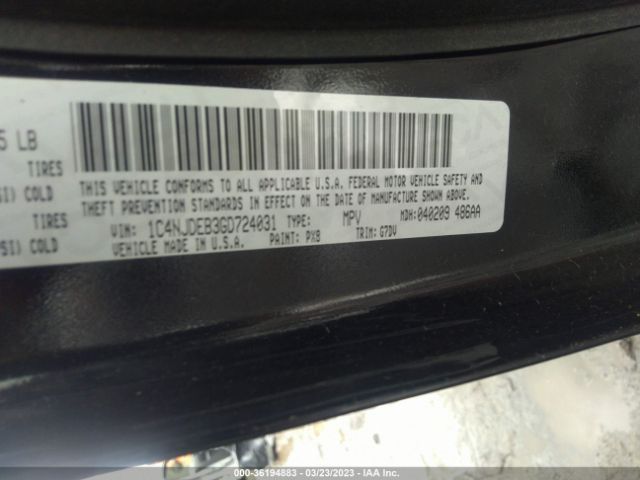 1C4NJDEB3GD724031 Jeep Compass Latitude