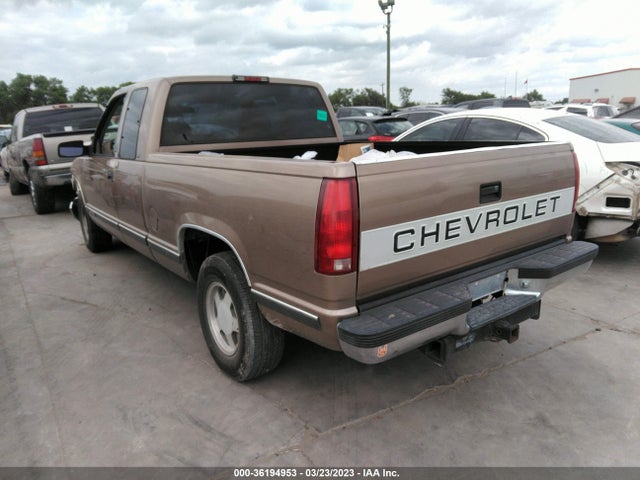 1997 CHEVROLET C/K 1500 VIN: 2GCEC19R9V1281277