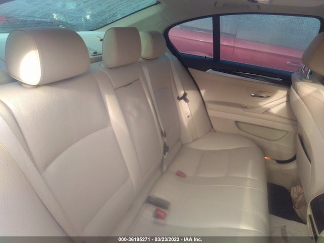 BMW 5 Series 528i Xdrive 2014 WBA5A7C51ED614586 Image 8