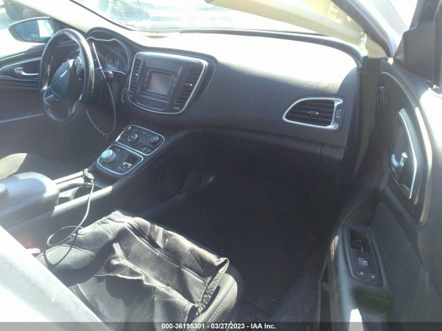 1C3CCCAB8FN660017 Chrysler 200 Limited