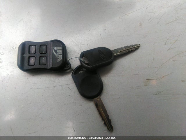 2004 FORD FREESTAR WAGON SE VIN: 2FMZA51664BA93997
