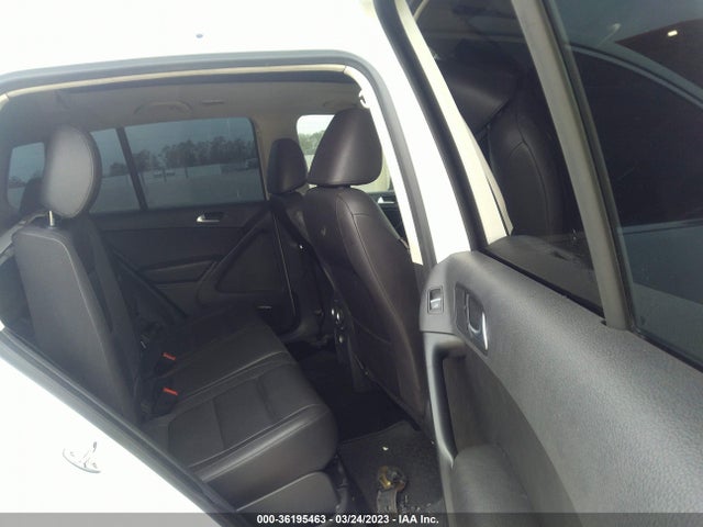 WVGBV3AX4EW623385 Volkswagen Tiguan Sel