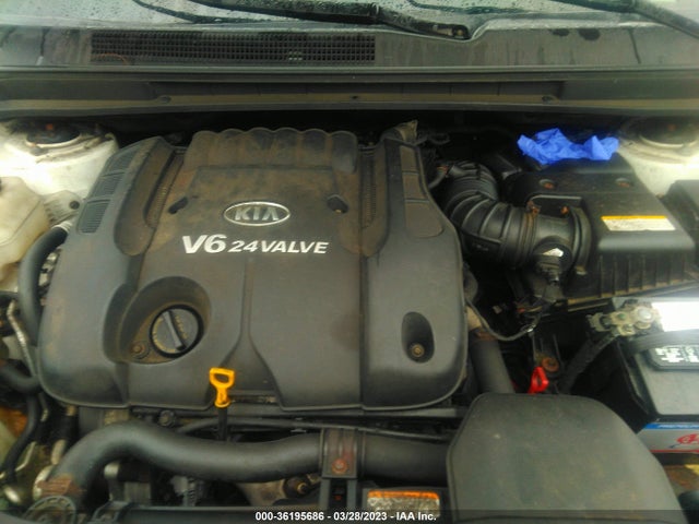 2007 KIA RONDO LX VIN: KNAFG526777102544