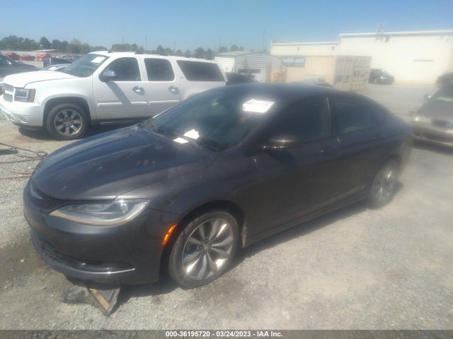 Chrysler 200 S 2015 1C3CCCBG2FN518806 Image 2