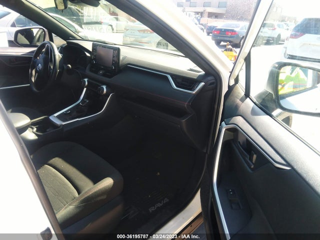 2021 Toyota RAV4, VIN: JTMCB3FV9MD046842