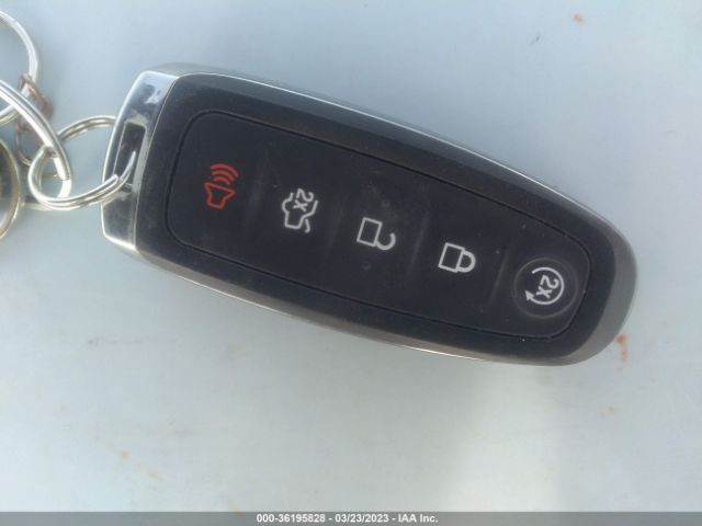1FMCU9GD1KUC55911 Ford ESCAPE SE