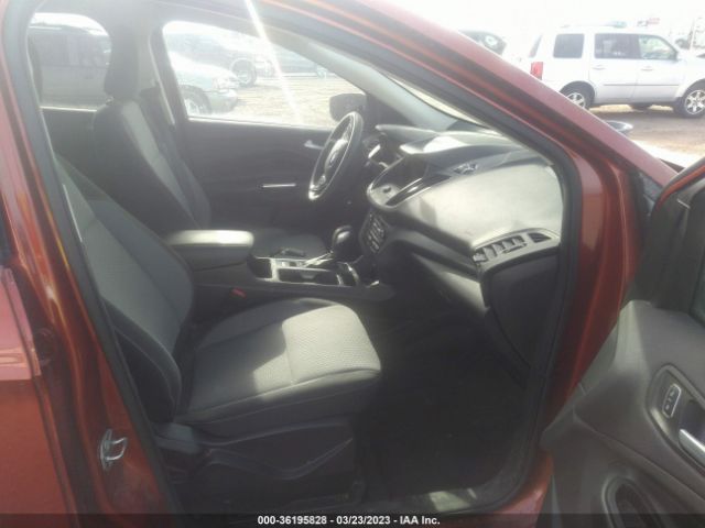1FMCU9GD1KUC55911 Ford ESCAPE SE