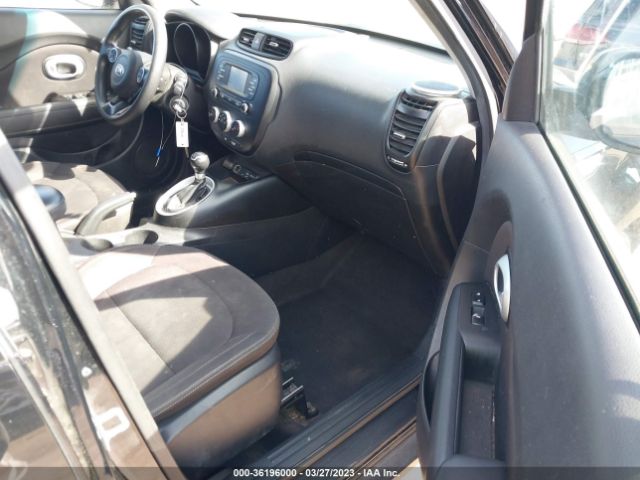KNDJN2A27G7245610 KIA Soul Base