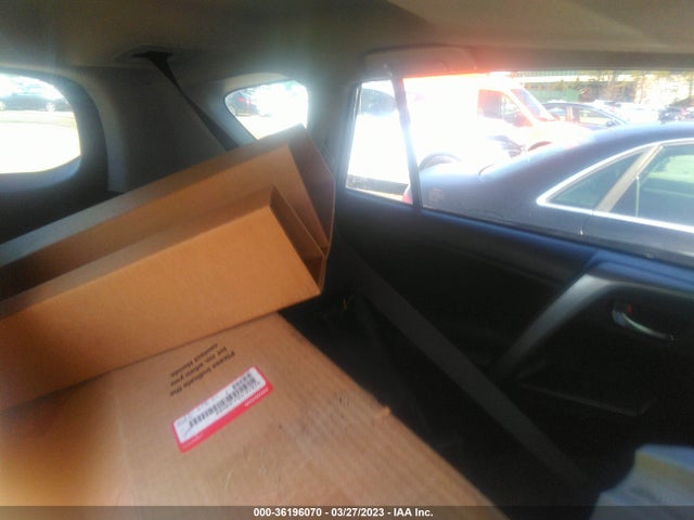 Toyota Rav4 Xle 2017 JTMRFREV8HD209568 Image 8