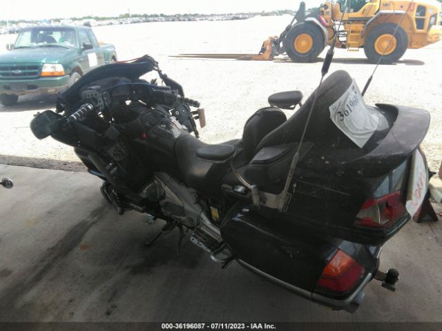 2002 HONDA GL1800 1HFSC47062A106002 Photo 2
