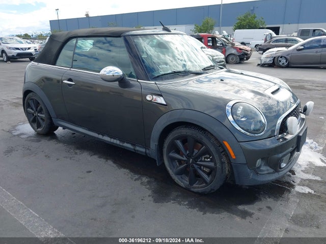2011 MINI COOPER S WMWZP3C51BTX84263 Photo 0