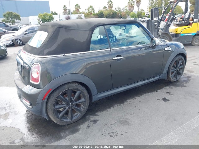 2011 MINI COOPER S WMWZP3C51BTX84263 Photo 3