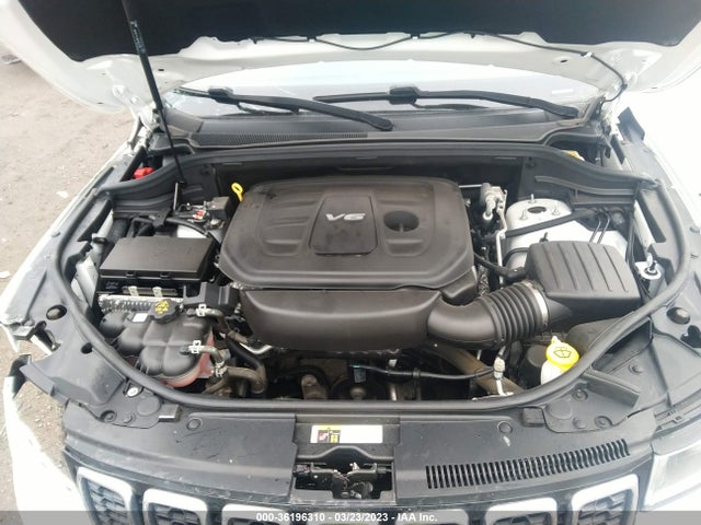 1C4RJFBG2JC105933 Jeep Grand Cherokee Limited