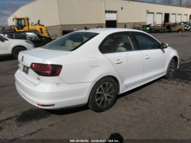 Volkswagen Jetta 1.4t Se 2018 3VWDB7AJ0JM261426 Image 4