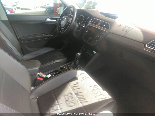 3VV2B7AX2JM210753 Volkswagen Tiguan Sel/se