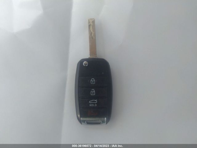 5XXGT4L36JG243900 KIA Optima S