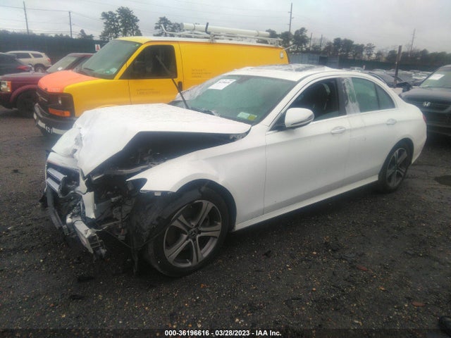 2018 MERCEDES-BENZ E-CLASS E 300 VIN: WDDZF4KB9JA381215