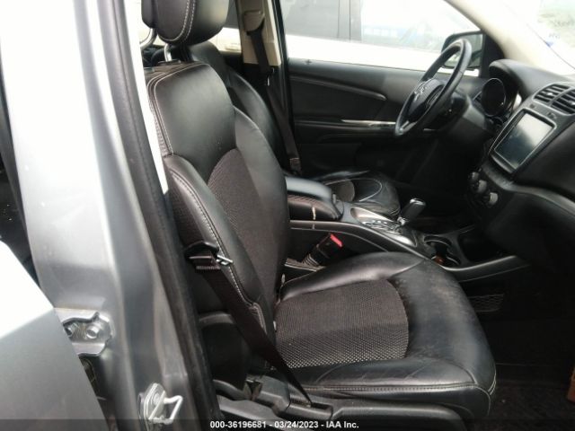 3C4PDCGB7FT713422 Dodge Journey Crossroad