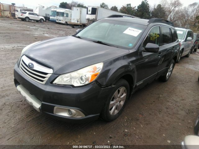 4S4BRCKC8B3388213 Subaru Outback 2.5i Limited Pwr Moon