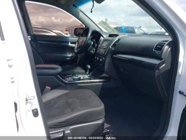 5XYKT4A69EG507636 KIA SORENTO LX