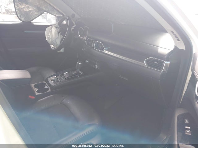2019 MAZDA CX-5 TOURING VIN: JM3KFACM7K1519031