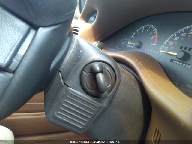 1998 PONTIAC GRAND PRIX GT VIN: 1G2WP12K0WF206438