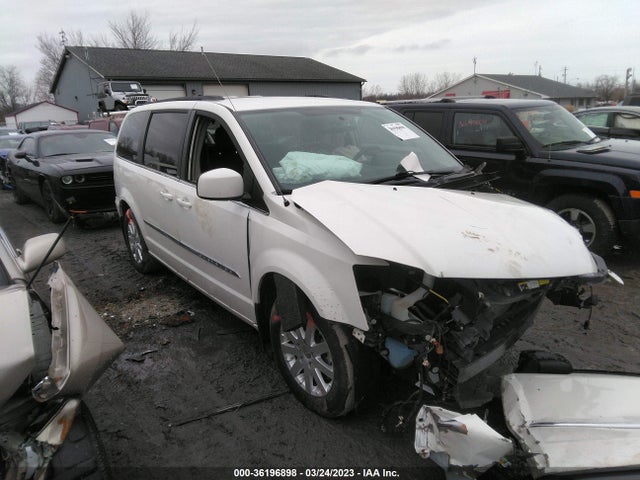 2013 CHRYSLER TOWN & COUNTRY TOURING VIN: 2C4RC1BG9DR631579