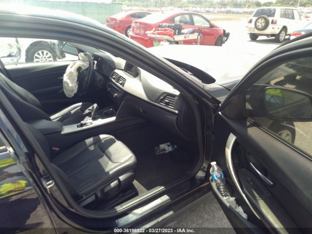WBA3B1C5XFP831653 BMW 3 Series 320i